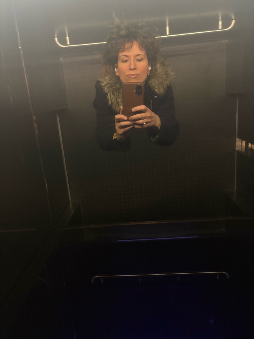 Meet your Posher, Sarah louise